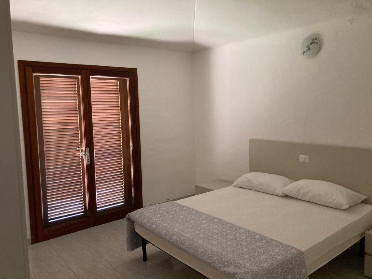 Residenze Gambaru Villa San Teodoro  Eksteriør bilde
